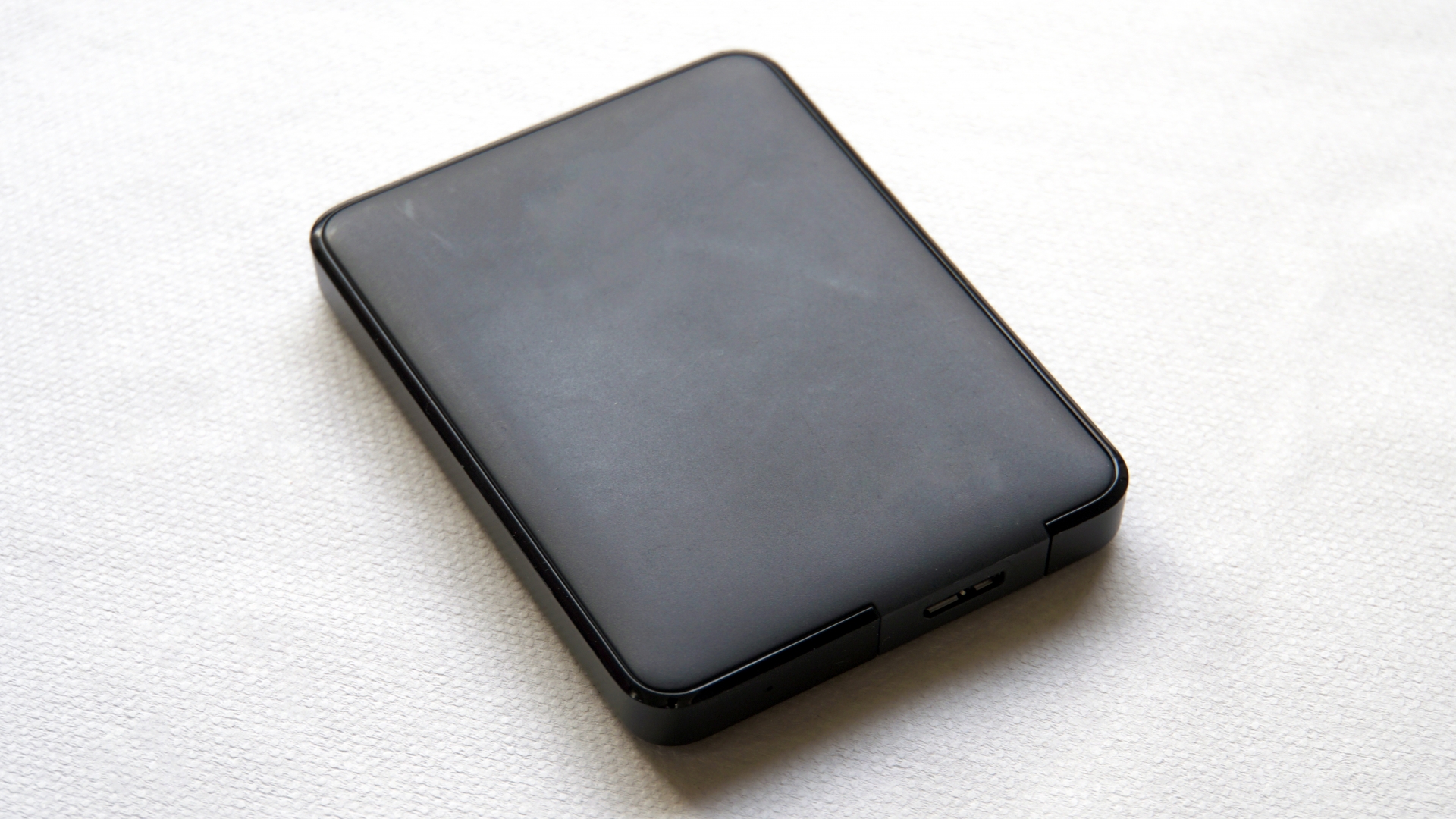 ハードディスク処分前に必須！データ消去の方法